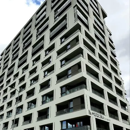 Inpoint Mogilska Tower View Near Tauron Arena Self Check-in Apartament